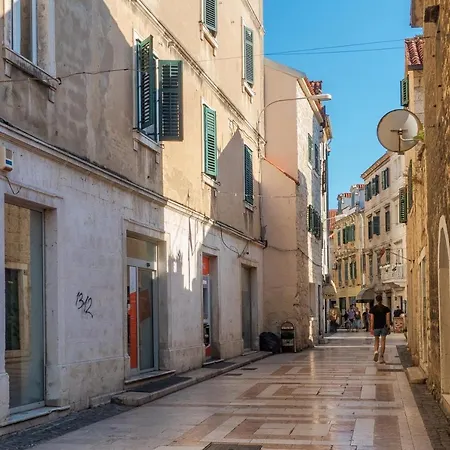 Queen Teuta In The Heart Of Historical Heritage * Split