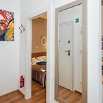 Apartman Queen Teuta In The Heart Of Historical Heritage
