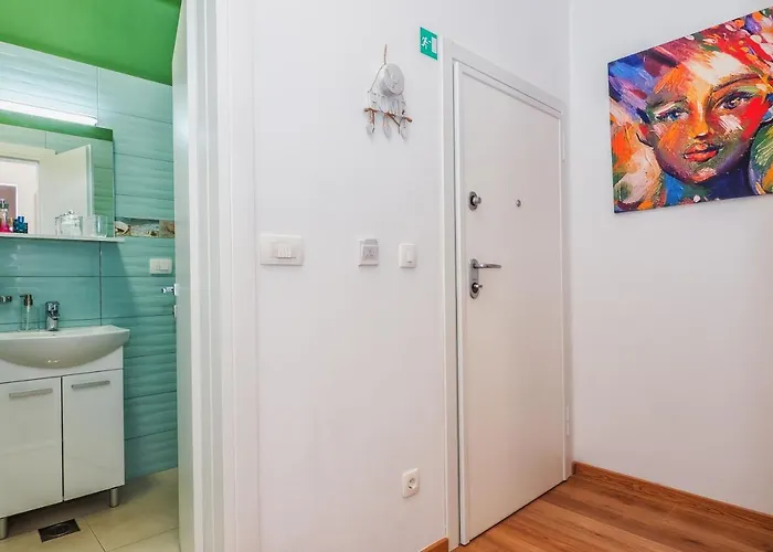 Queen Teuta In The Heart Of Historical Heritage *